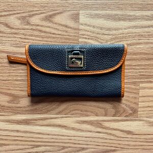 Dooney & Bourke Pebble Leather Continental Clutch/Wallet
